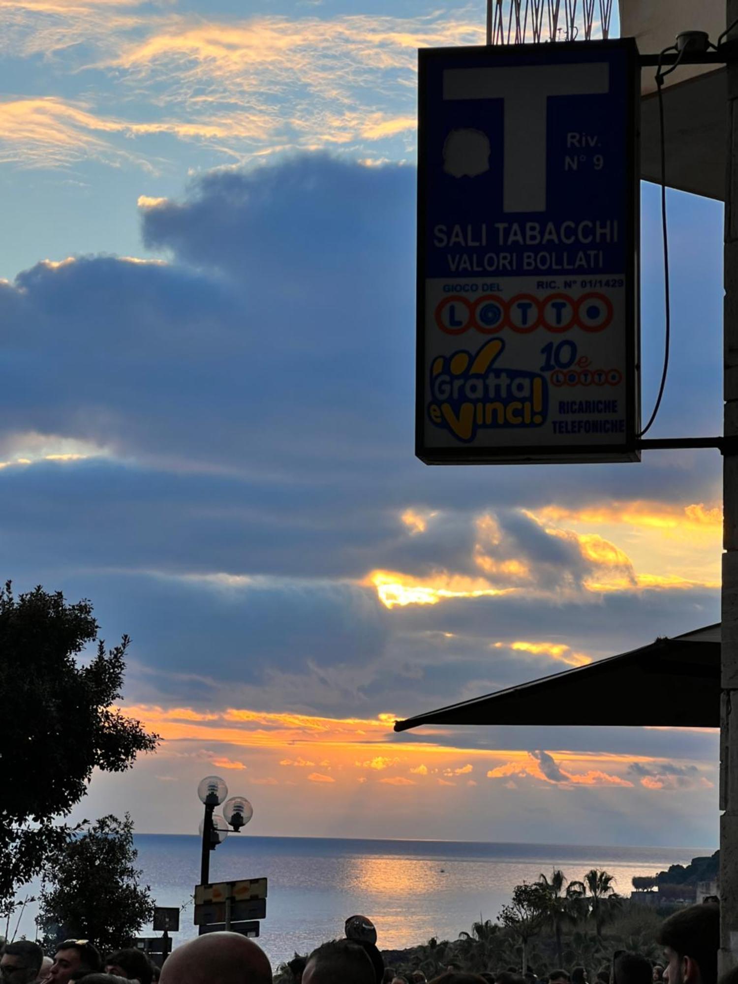 Sogno Di Mezza Estate Appartement Torre Annunziata Buitenkant foto
