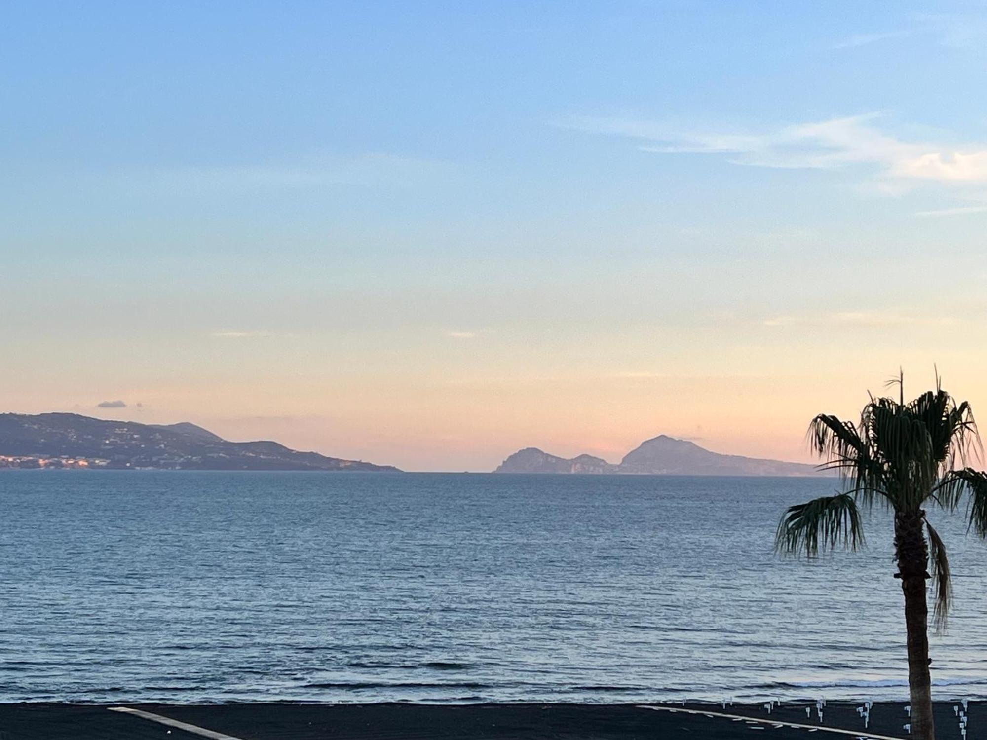 Sogno Di Mezza Estate Appartement Torre Annunziata Buitenkant foto